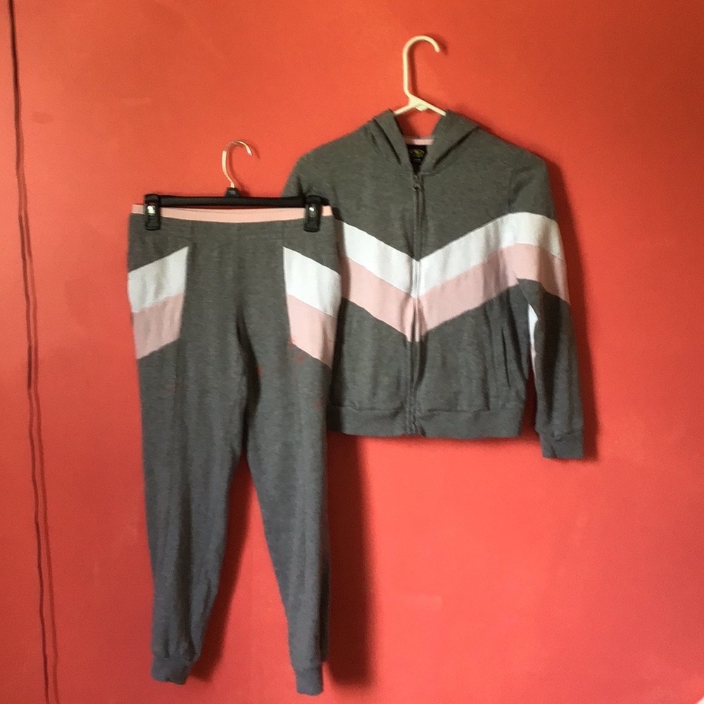 Athletic works sets